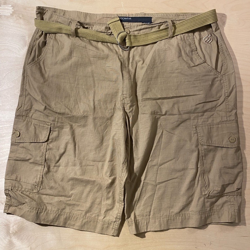 Rocawear Brown Cargo Shorts with Belt size 50 (PS)